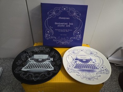 Illumicrate Enchanted Ink Plate Set Divine Rivals by Rebecca Ross
