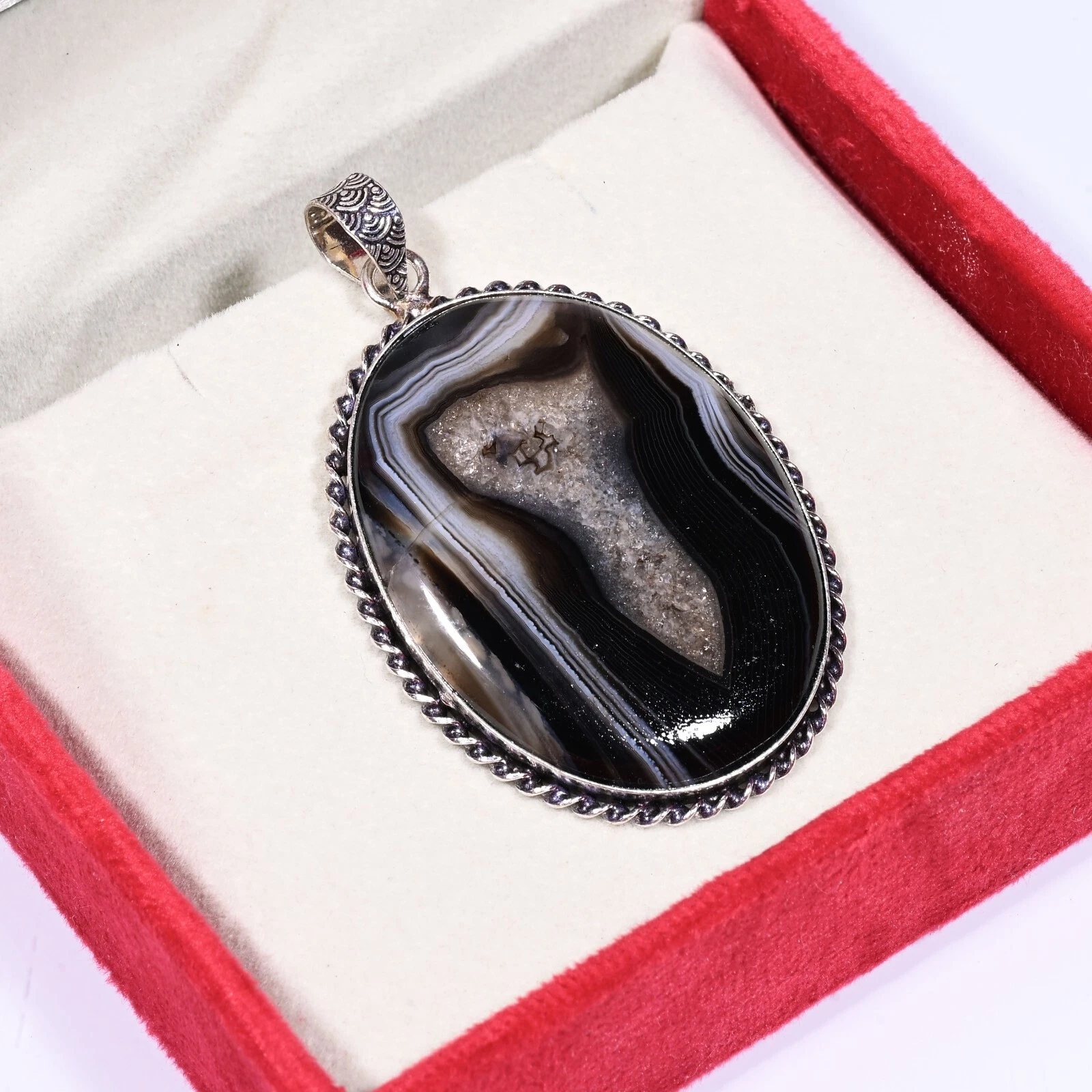 Pendentif Botswana noir 100% naturel qualité supérieure suprême forme ovale cabochon
