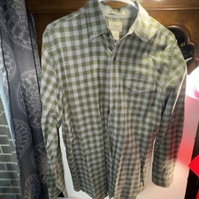 LL Bean "Long Sleeve Button up Collar Dress Shirt" (Size: "S-Reg") Slightly Fit