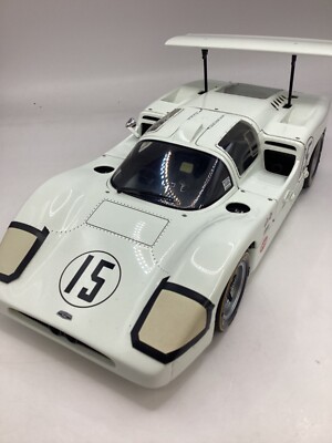 Exoto 1⁄18 Chaparral 2F #15 1967 Daytona 24 Hours Phil Hill Mike