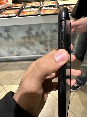 Apple iPhone XR Black  (GSM) - 128GB