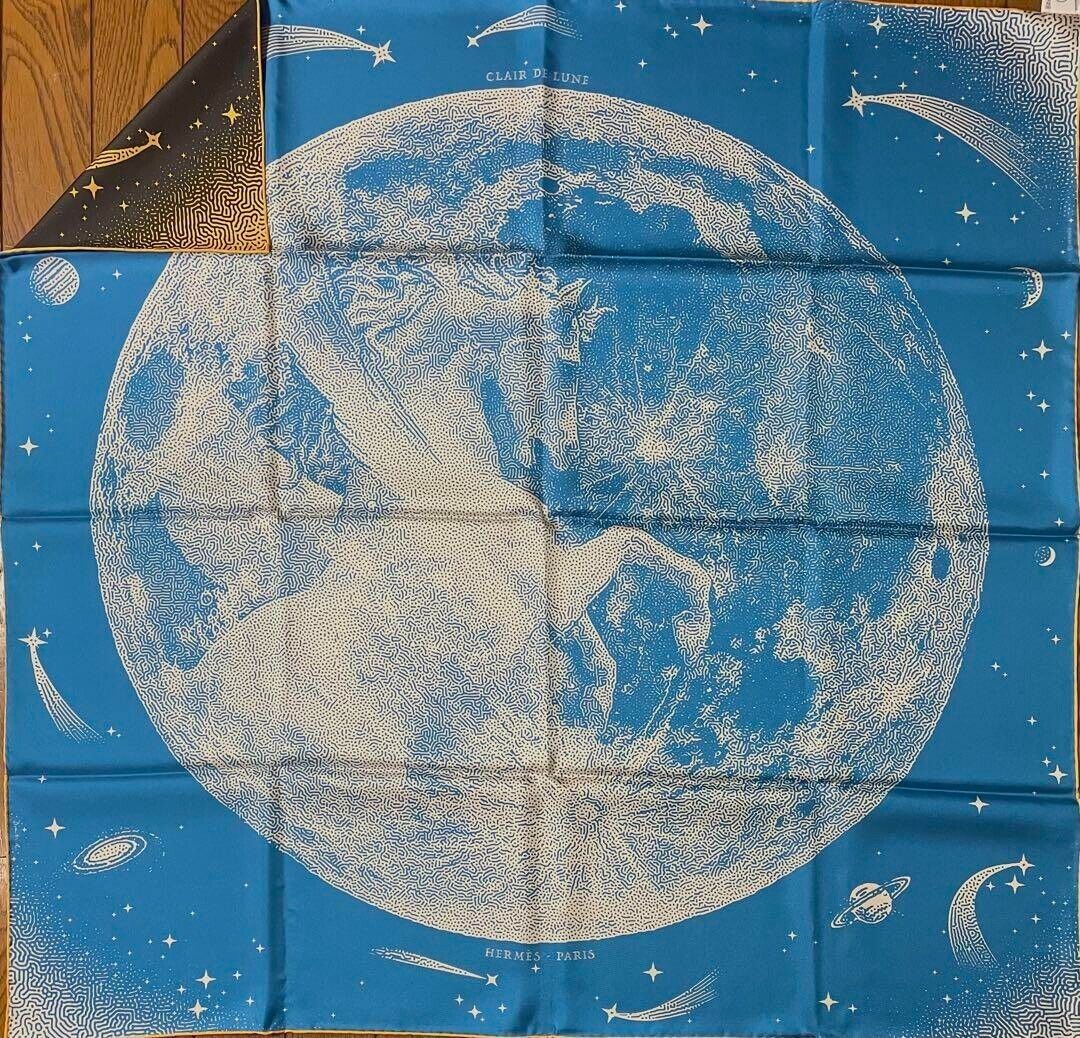 New w/box HERMES Double face Carre 90 Clair de Lune Moon New w/box HERMES Double face Carre 90 Clair de Lune Moon