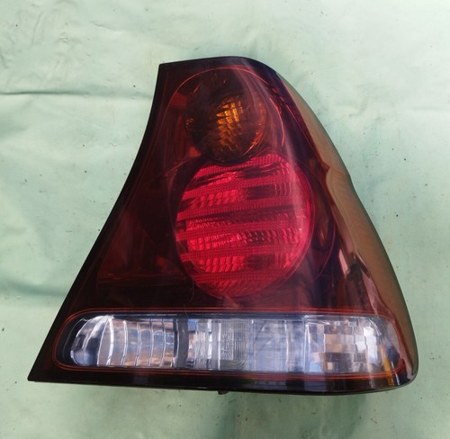 BMW 3er E46 - Rückleuchte Rücklicht Bremsleuchte Heckleuchte rechts 6927764