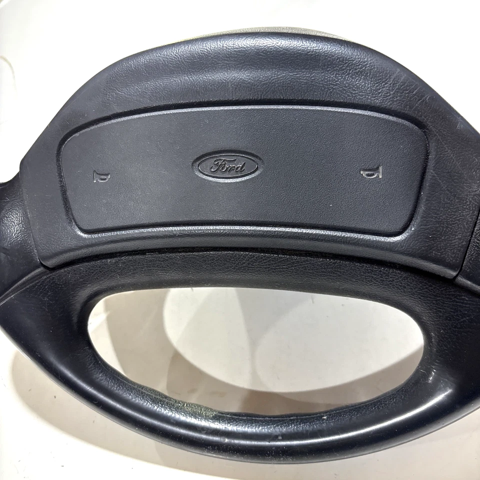 Volante Ford F-150 (Bronco) 1992-1996 con bocina (F-250, F-350) Foto 4 de 4