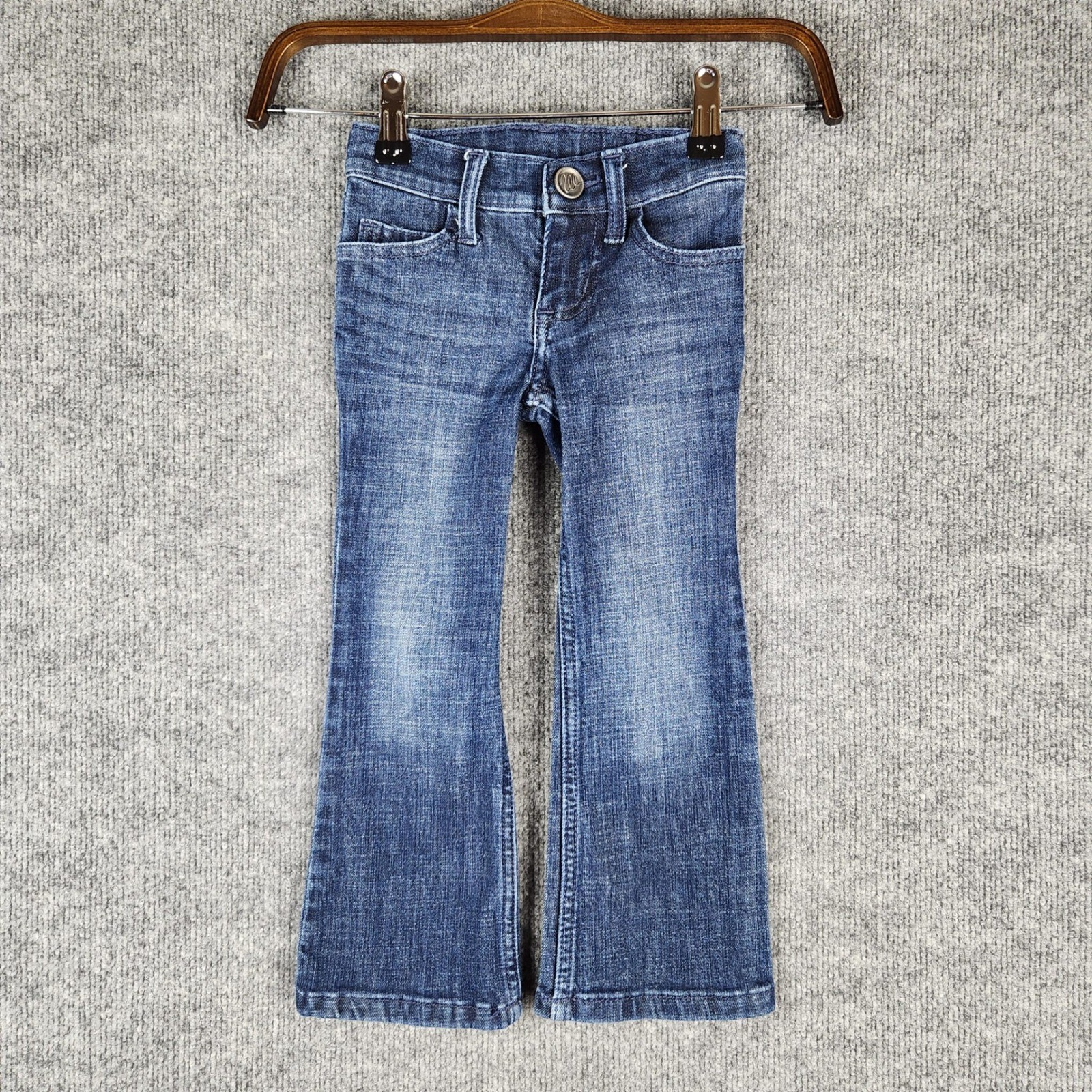 Girls Bootcut Medium Wash Denim Size 4 Slim