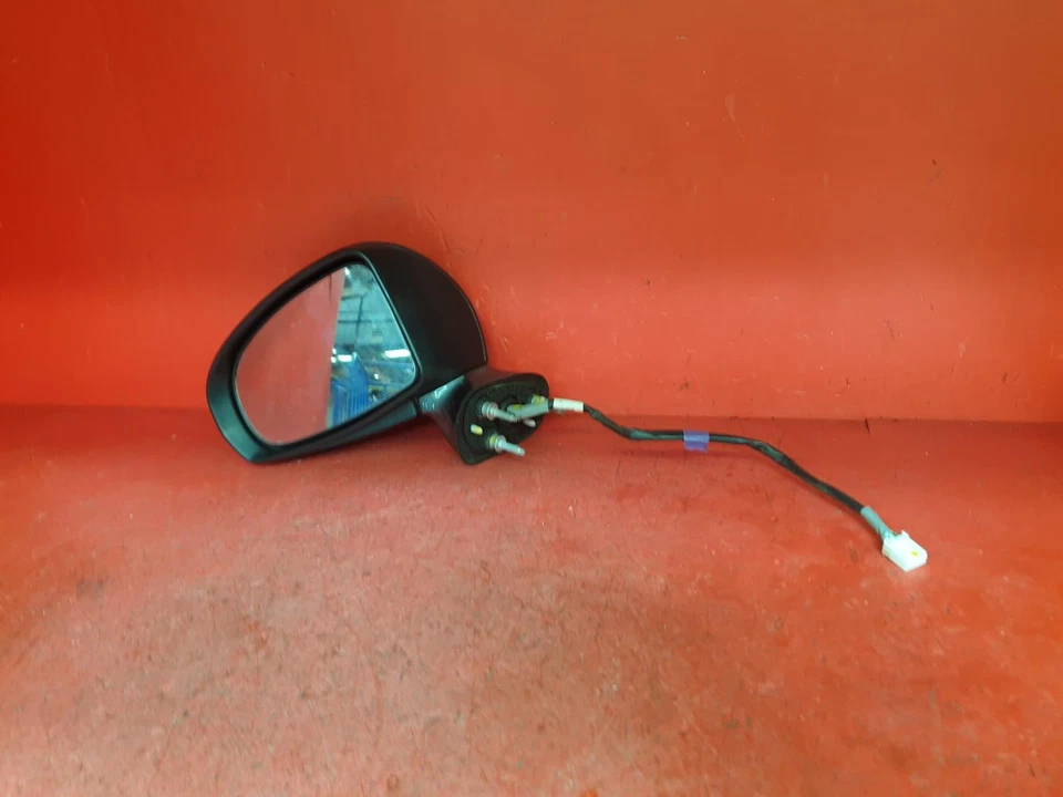 TOYOTA AVENSIS 2011 LEFT WING DOOR MIRROR PASSENGER SIDE 4 DOOR 8790905400C0 - Image 2 of 4