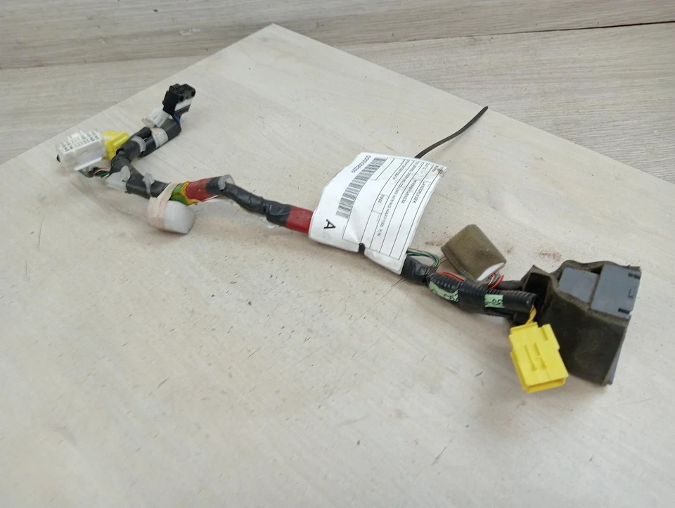 TOYOTA LANDCRUISER WIRING HARNESS 100 SERIES, STEERING COLUMN WIRING HARNESS, P/ - image 2 of 4