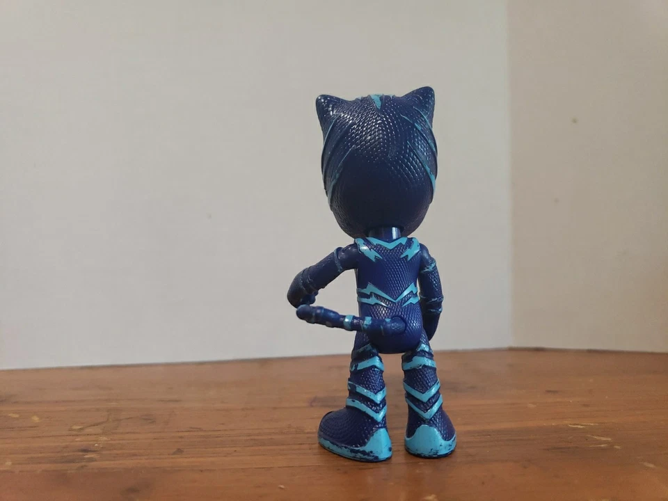 DISNEY JR.PJ MÁSCARAS 3.5 AZUL CATBOY FIGURA DE ACCIÓN JUGUETE Falta alguna pintura Foto 3 de 4