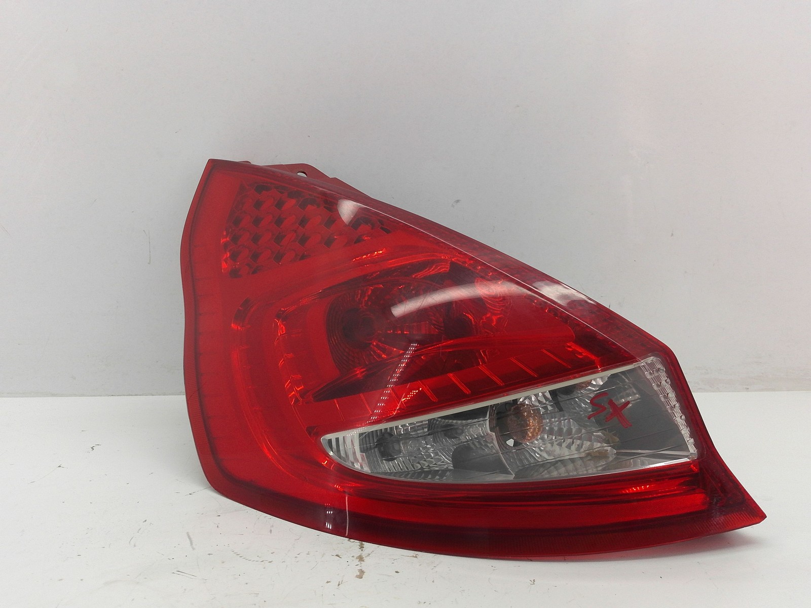 STOP FANALE POSTERIORE SINISTRO PER FORD Fiesta 6° Serie 8A6113405A (08>17)