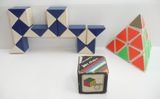 Lote De Colección Pirámide Serpiente Mágica y Mini Cubo Sobre Llavero