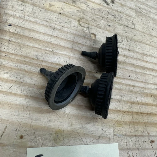 Technics SL-D30 Turntable Parts - Feet Legs (three)