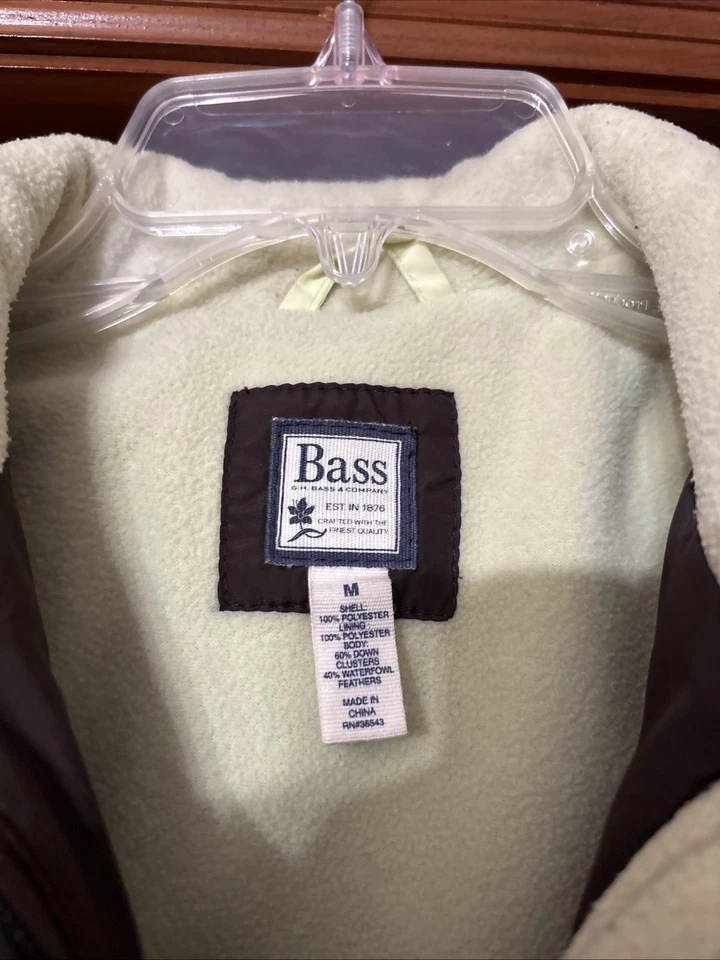 Bass Women’s Lined Vest Size M Brown With Light Green Lining - Image 4 of 4