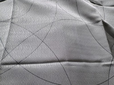 Party Tischdecke eckig 93cm APELT - POLYESTER gebrochen weiß GARN ''silber'' glänzend