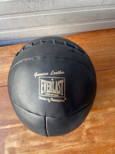 Vintage Everlast Genuine Leather Medicine Ball 8lbs Choice of Champions Made USA