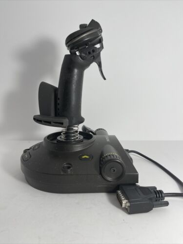 Contrôleur joystick clé de vol Saitek Cyborg 3D or USB PC/Mac (J115) testé - Photo 1 sur 5