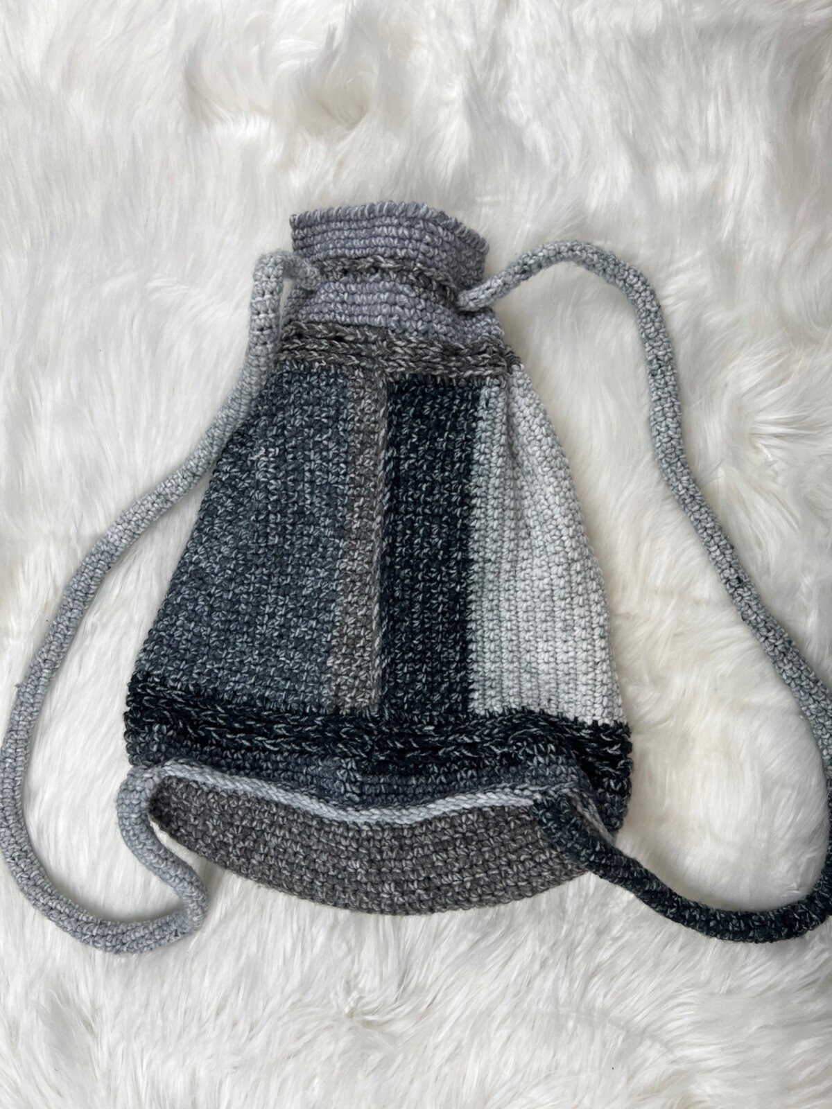 HANDMADE Black/White/Gray Drawstring Small Bucket… - image 7