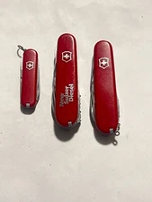Lot of 3 Victorinox Swiss Army knives - Climber - Spartan - Classic
