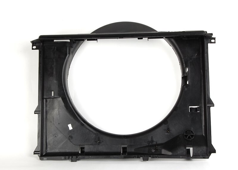BMW E39 5 Series 528i 6 Cylinder Engine Radiator Shroud for sale 