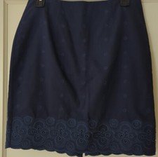Vineyard Vines Womens Size 2 Skirt Navy Bedford Cord Eyelet Pencil 100 Cotton