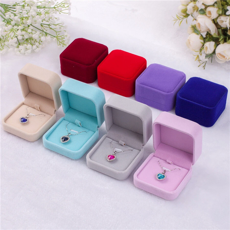 Velvet necklace gift box sale