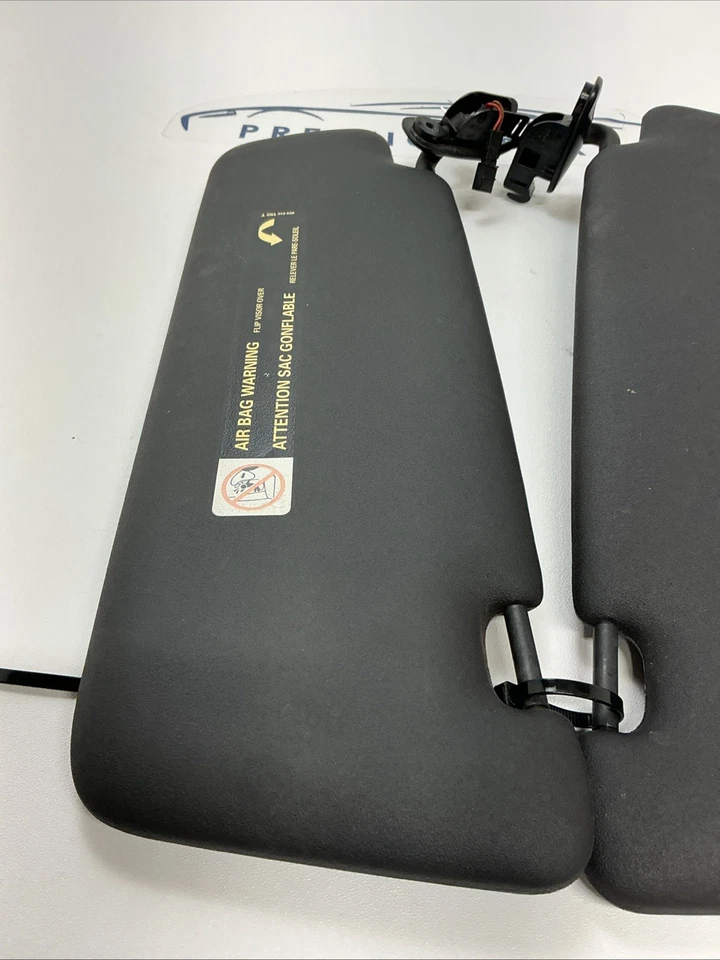 Parasol izquierdo y derecho AUDI S4 2004-08 OEM: 8E0857551/551 Foto 2 de 4