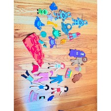 Vintage Style Felt Flannel Board Story Pieces Lot Space Aliens Circus Dress Up