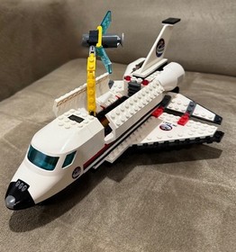 LEGO City: Space Shuttle (3367) 100% Complete W/ Manual and Mini Figure