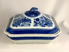 Antique Fitzhugh Chinese Export Porcelain Blue White  Tureen c 1800