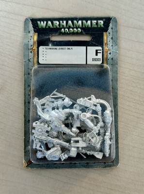 Warhammer 40k space marine techmarine metal