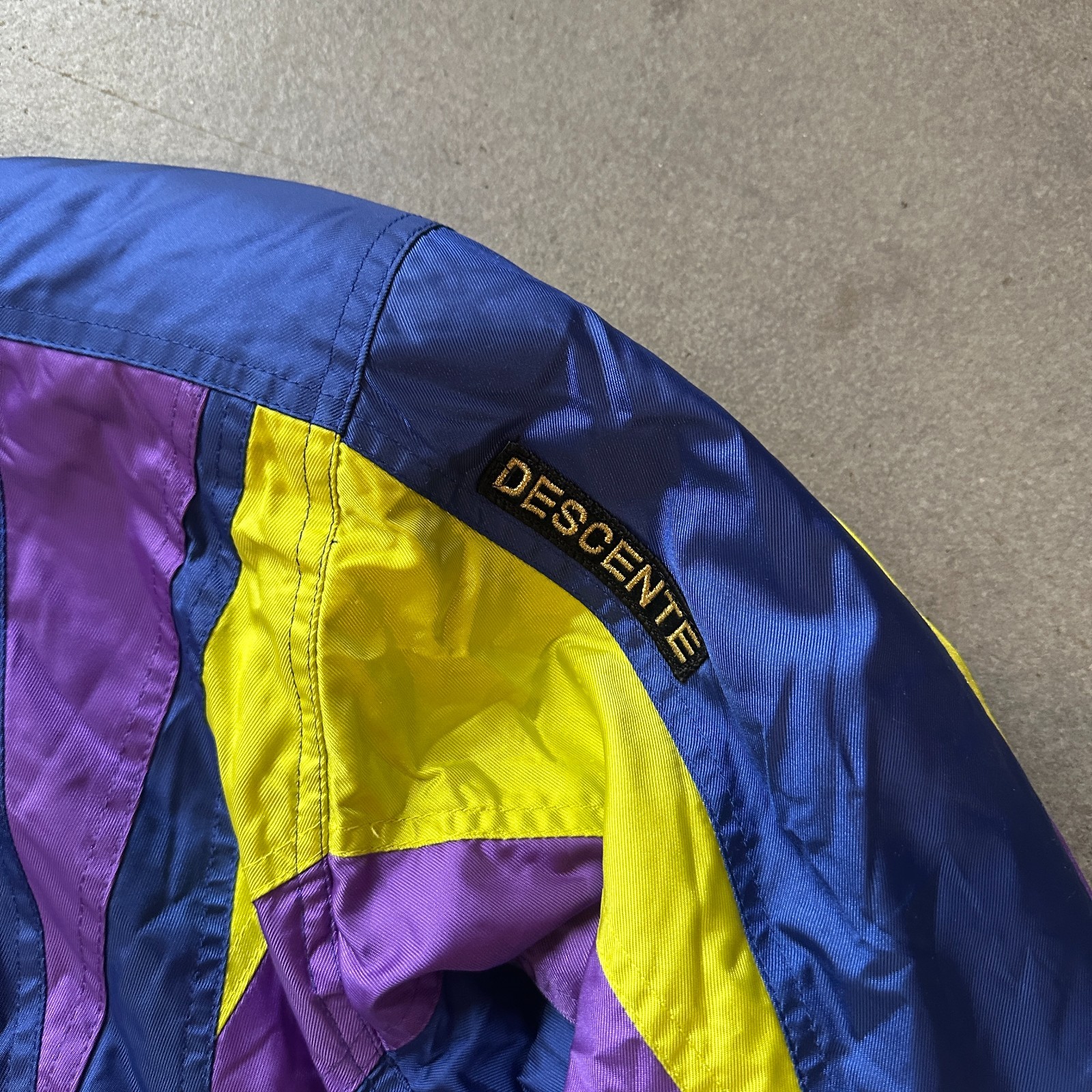 Vintage Descente Ski Jacket Retro Mens M Blue Purple Yellow 90s Colorblock Hood