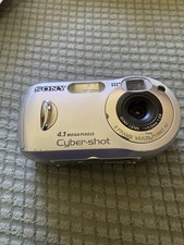 Sony Cyber-Shot DSC P41 Digital Still Camera 4.1 MP Working