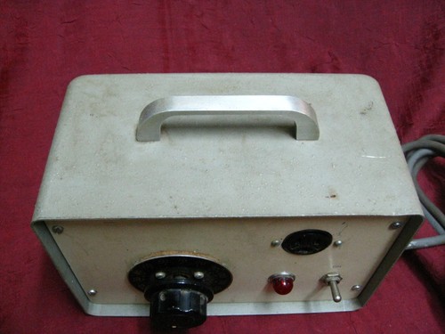 Variac W2 Transformer Variable bench 2.4A AC Power Supply w grounded outlet - Picture 5 of 9