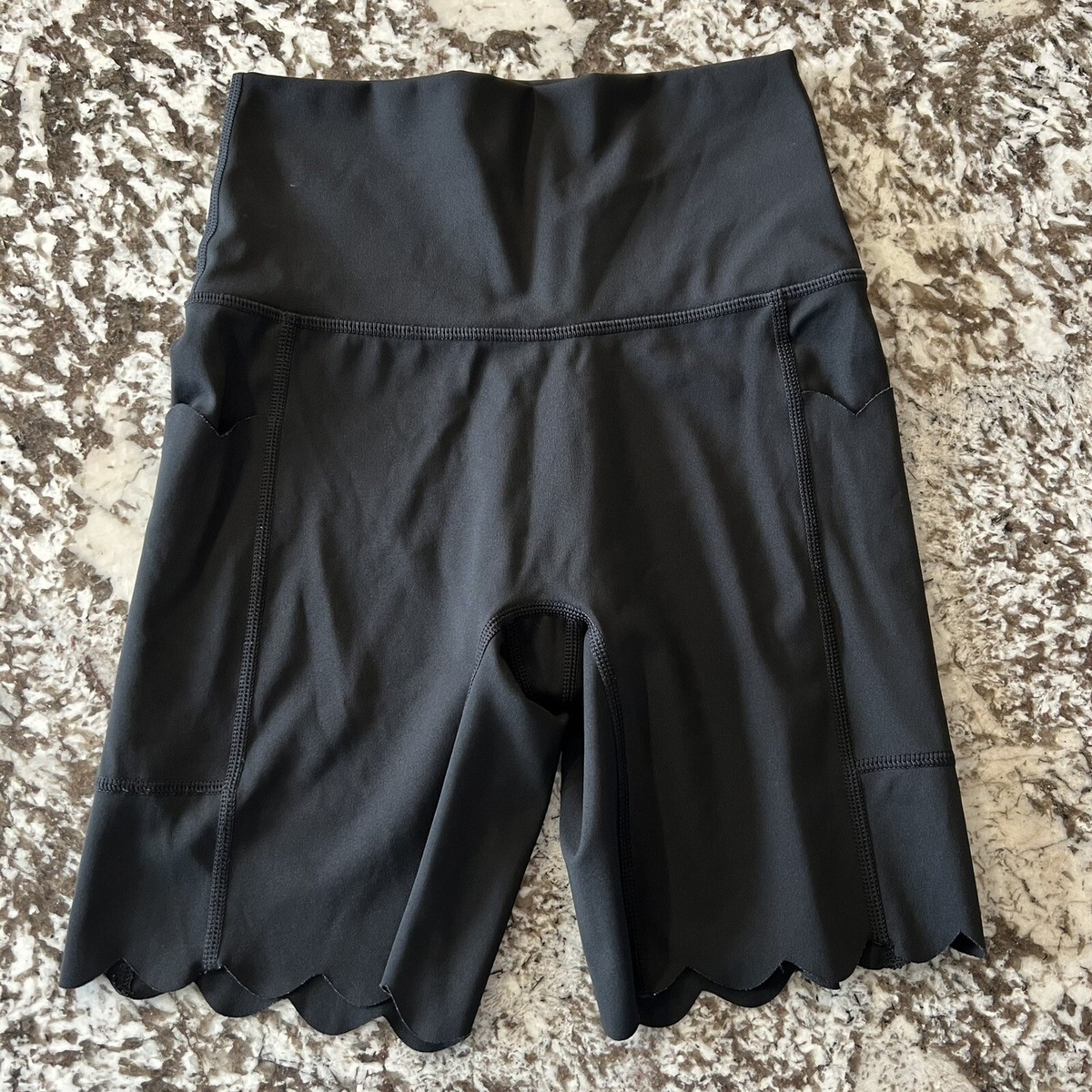 aerie bike shorts with pockets