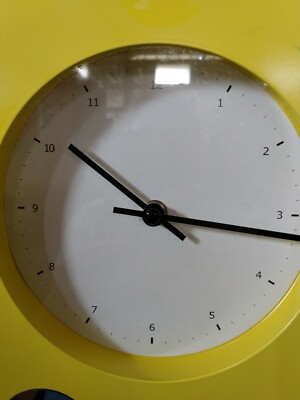 Ikea PS 1995 Yellow Keyhole Shaped Clock #21603 Wall/Free standing