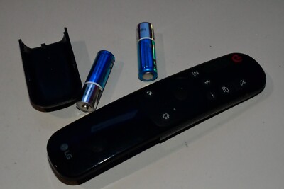 LG Eclair QP5 Remote Control Only TESTED W BATTERIES GENUINE OEM RARE