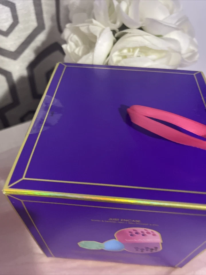 Beautyblender Just Encase Blend & Defend Trio (Esponja, Limpiador y Defensor) Foto 3 de 4