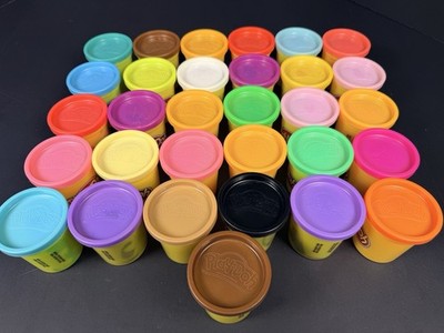Play-Doh Modeling Dough, Mixed 31 Can Mixed 3oz Lot, Non-Toxic, Assorted Colors