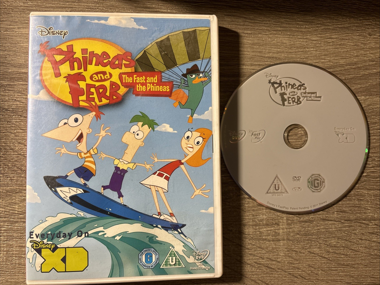 PHINEAS AND FERB - The Fast and the Phineas : Disney  DVD
