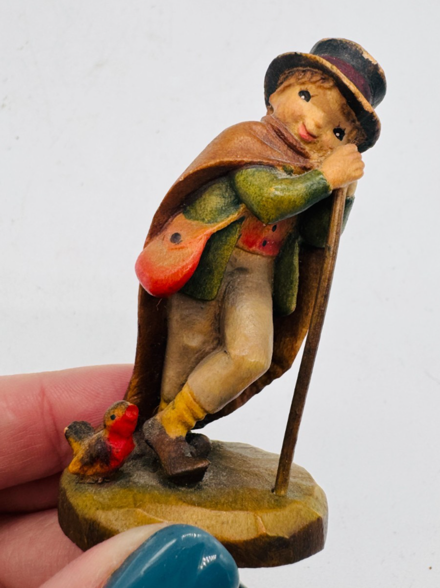 Anri Juan Ferrandiz Weary Traveler 2.75