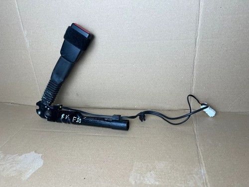 BMW 3 F30 F35 F31 2012 Vorne links Gurtschloss vorne 7259387 WES9128