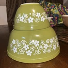 PYREX Spring Blossom crazy daisy set of 2  nesting mixing bowls #401 #403