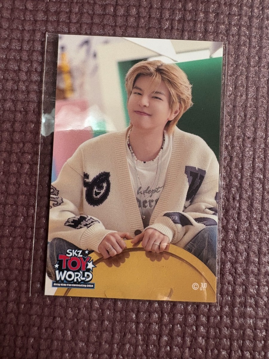Stray Kids Fan Connecting Japan 2024 TOY WORLD Sticker (Seungmin