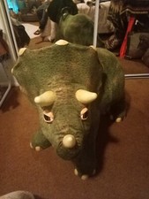 Playskool Kota My Triceratops Dinosaur 08143 decoration rideable green life size