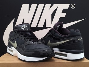 nike air classic