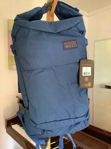 NWT Mystery Ranch Street Zen Backpack 