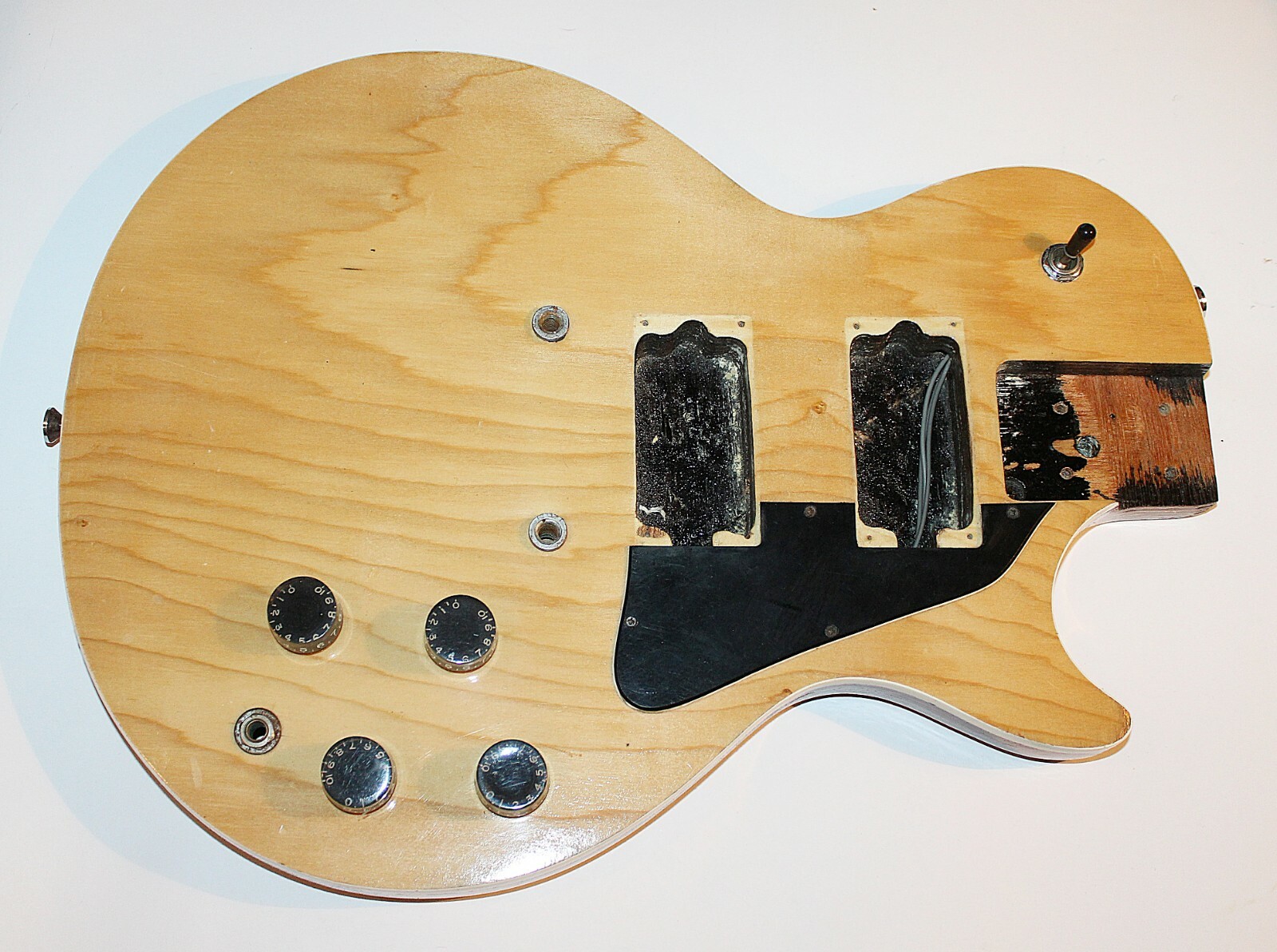 Vintage Hondo Guitars for Sale