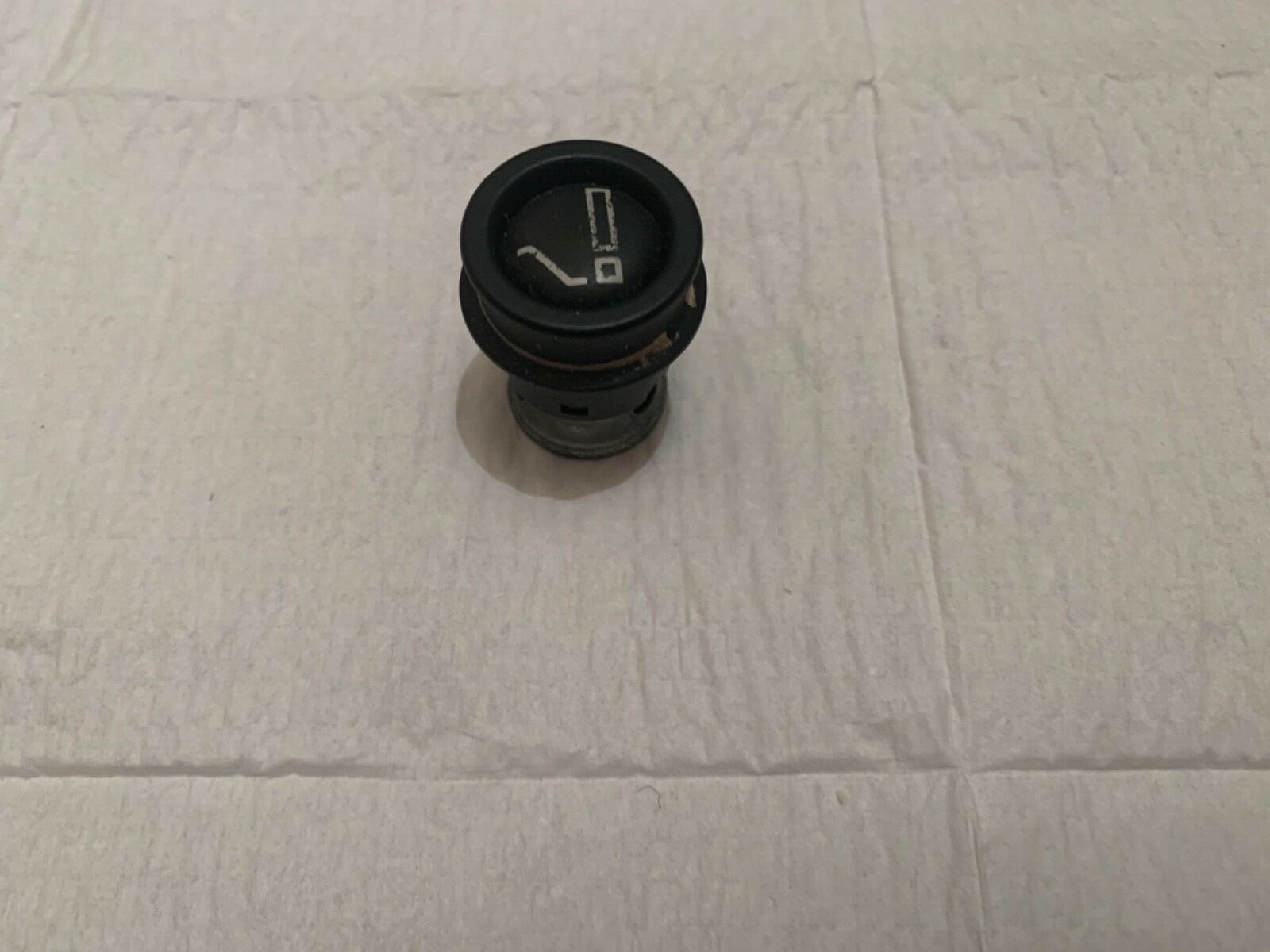 BMW E31 E32 E34 E36 E38 E39 Z3 Series OEM Cigarette Lighter 