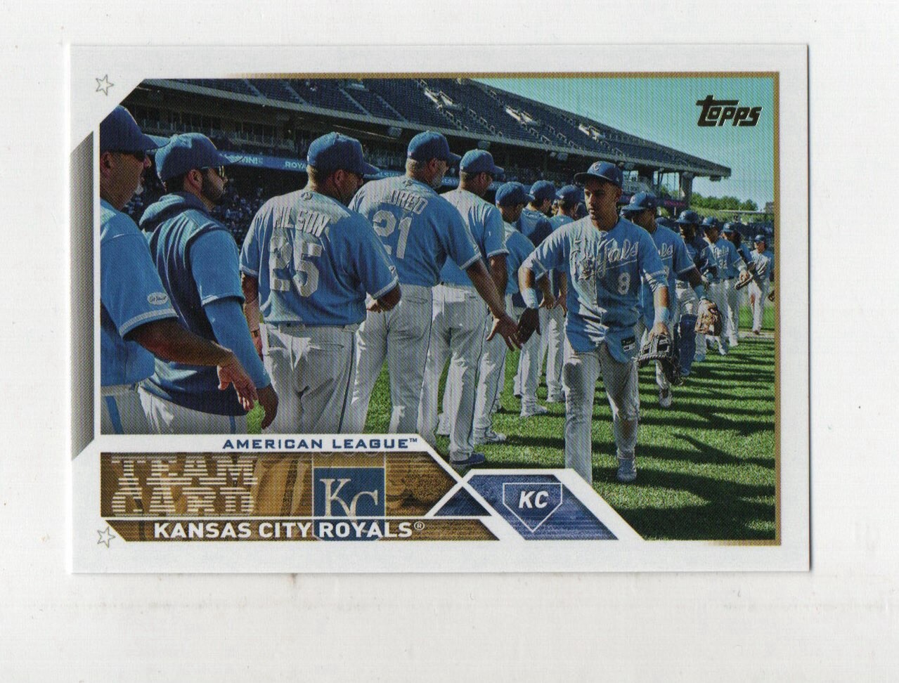 2023 Topps Kansas City Royals Team Card Golden Mirror SSP Variation #134
