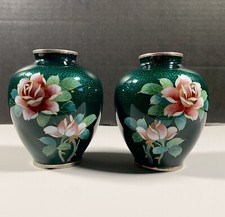 Pair of Vintage Roses Emerald Green Japanese Ginbari Cloisnne Vases 3 3/4” Tall