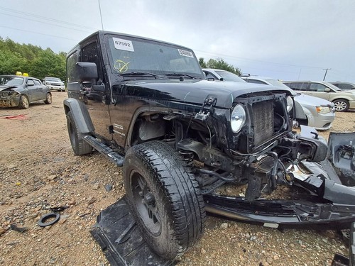 Passenger Headlight VIN W 6th Digit Jk Body Halogen Fits 07-18 WRANGLER 2977632
